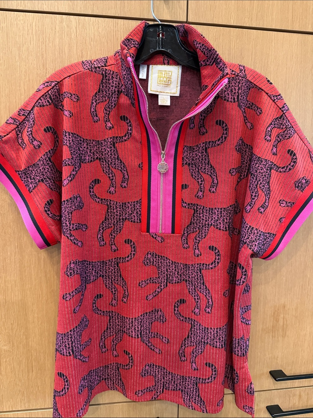 EMILY MCCARTHY Poppy Pullover- Leopard Jaguar Pullover Zippered Top Size Large - Picture 15 of 15
